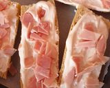 Une image de l'étape 3 de Brushettas jambon fromage #juillet.