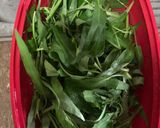 Foto langkah ke 1 dari resep Kangkung Tumis Belacan/ Terasi.