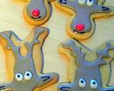Vickys Gingerbread Snowmen & Reindeer, Decorating Idea recipe step 10 photo