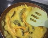 Foto langkah ke 3 dari resep Gulai salmon (start 7+) sesuaikan tekstur.