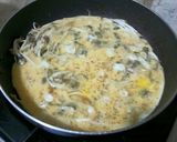 A picture of step 3 of Oyster Omelette with Bean Sprouts.