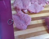 Foto del paso 4 de la receta: Solomillo de cerdo con guarnición y salsa de queso
