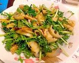A picture of step 3 of Macrobiotic: Kimpira Stir-Fry Salad with Mizuna and Lotus Root.