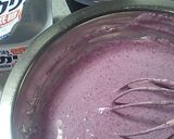 A picture of step 5 of No-Bake Blueberry Jam Cheesecake.