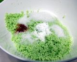 A picture of step 2 of Steam Tapioca Pearl And Coconut /Kuih Sago.