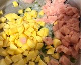 Foto del paso 1 de la receta: Arroz con pollo (lili)