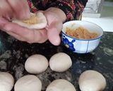 A picture of step 2 of Kachori.
