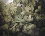 A picture of step 1 of Chicken & broccoli stuffed shells.