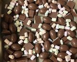 Une image de l'étape 1 de Kinder rocky road - barre de chocolat à offrir ultra gourmande.