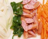 A picture of step 2 of "Napolitan" Flavored Stir Fried Cabbage.