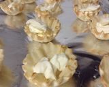 A picture of step 10 of Mushroom Marscapone Phyllo Bites.