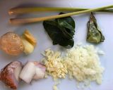 Foto langkah ke 1 dari resep Mie Ayam Komplit.