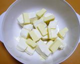 A picture of step 7 of Apple Cheesecake in a Rice Cooker (Perfect for Christmas).