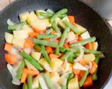 Foto langkah ke 3 dari resep Nikujaga Halal (Japanese Meat and Potato Stew).