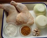 A picture of step 1 of Standard Chicken Curry ★.