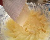 A picture of step 3 of Rich and Browned Camembert Cheesecake.