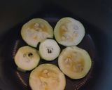 Une image de l'étape 1 de Tarte tatin aux courgettes 😋.