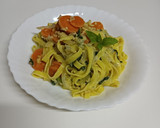 Foto del paso 4 de la receta: Pasta con verduras y soja texturizada con salsa de nata y curry verde
