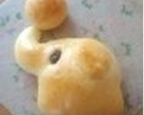 A picture of step 10 of Elephant-Shaped Ham and Cheese Rolls.
