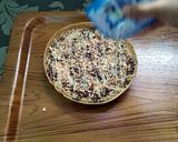 Foto langkah ke 9 dari resep Martabak Manis Teflon Cokelat Kacang.