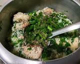 A picture of step 4 of One pot chicken green rice.