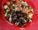 A picture of step 4 of Spicy Black Chickpea Salad.