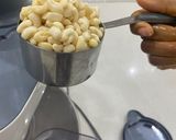 A picture of step 1 of Bean cracker.