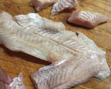 Foto del paso 3 de la receta: Miniaturas de pescado con aderezo