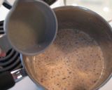 A picture of step 5 of Walnut Blanc-manger.