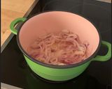 صورة لخطوة 1 من وصفة شوربة الفطر بالكريمة