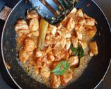 Foto langkah ke 3 dari resep Ayam Rica diet tanpa minyak (210 kkal/porsi).