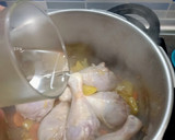Foto del paso 3 de la receta: Jamoncitos en salsa verde