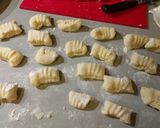 A picture of step 11 of Tagliata with gnocchi and buttered leeks.