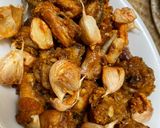 Foto langkah ke 8 dari resep Ayam Goreng Bawang Putih Batam.