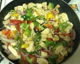 A picture of step 5 of Wifeys Chicken Stir Fry.