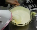 A picture of step 2 of Sponge Cake.