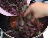 A picture of step 4 of Laal Saag (Red Spinach).