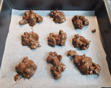 Foto del paso 5 de la receta: Rocas de Chocolate con Nueces y Pistachos