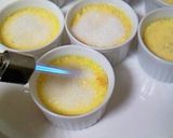 A picture of step 8 of Cheese Creme Brulee.