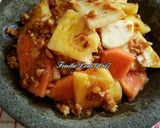 Foto langkah ke 1 dari resep Rujak Buah.