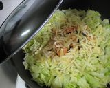 A picture of step 5 of Steamed Salmon and Cabbage with Cheese.