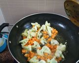A picture of step 2 of Veg Kolhapuri.