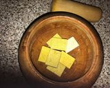 Foto del paso 1 de la receta: Sopa de moñitos con agua de alcachofas