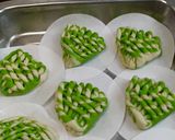 Foto langkah ke 7 dari resep Bakpao Pandan Isi Coklat.