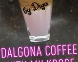 A picture of step 3 of Dalgona with milkrose.