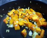 A picture of step 1 of Pumpkin And Cabbage Soup.