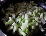 Foto del paso 2 de la receta: Guiso de chayote / guatila /yota o papa de pobre..🥘