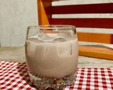 Foto langkah ke 4 dari resep Es Susu Cokelat Simple.