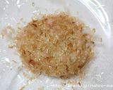 A picture of step 6 of Fluffy Duffy Rice Ball for Bento.