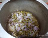 A picture of step 1 of Steam moong pulao.